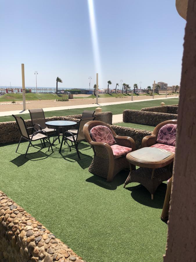 Chalet Porto South Beach - Beach Front Sea View Ain Sukhna Eksteriør billede