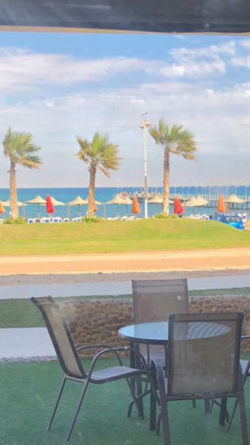 Chalet Porto South Beach - Beach Front Sea View Ain Sukhna Eksteriør billede